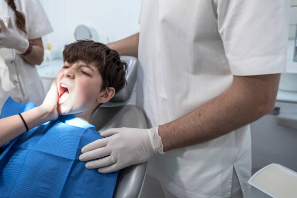 Best Emergency Tooth Extraction in Ponchatou, LA